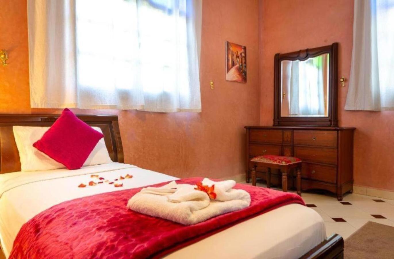 Riad Qodwa Sidi Abdallah Ghiat ภายนอก รูปภาพ
