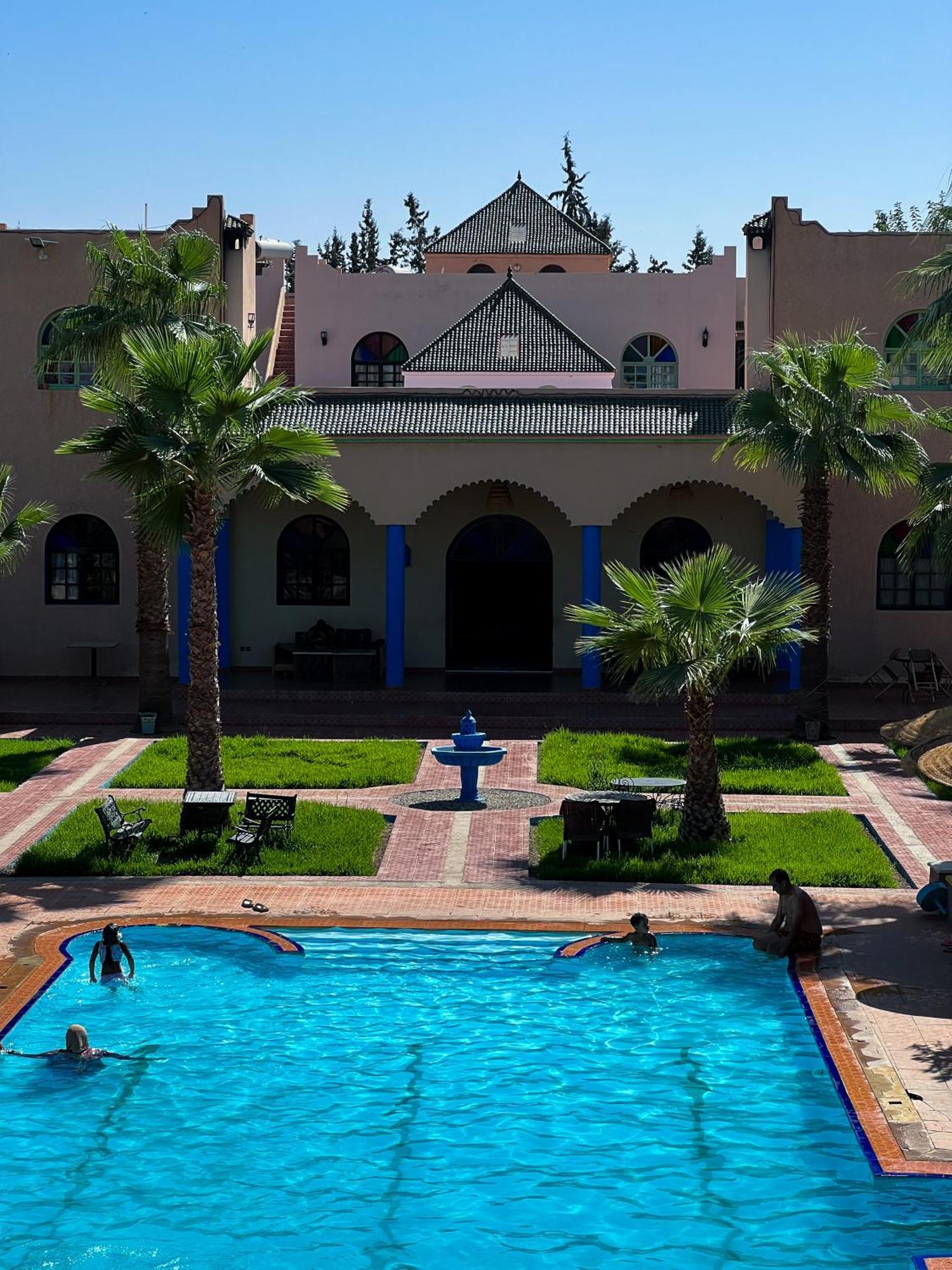 Riad Qodwa Sidi Abdallah Ghiat ภายนอก รูปภาพ